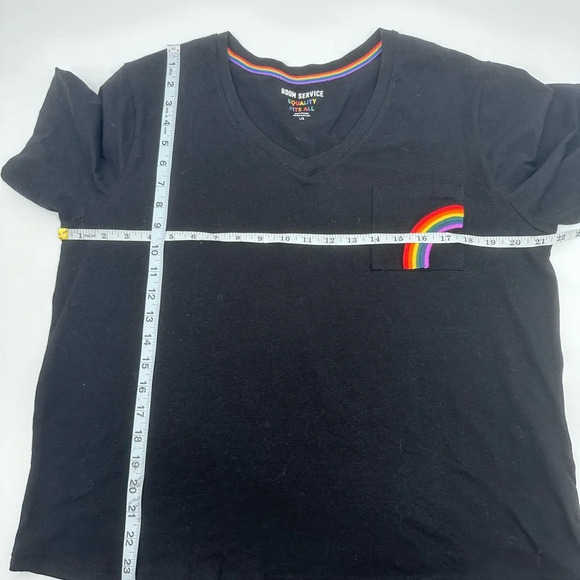 Room Service DYLAN UNISEX TSHIRT IN BLACK - Picture 7 of 9